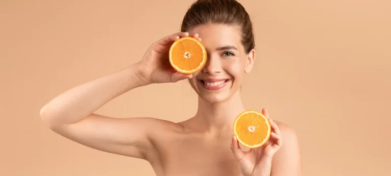 Kosmetyczny detoks – oczyszczanie skóry i umysłu z nadmiaru