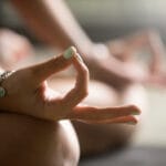 Najlepsze metody relaksu – jak naprawdę się wyciszyć i naładować baterie